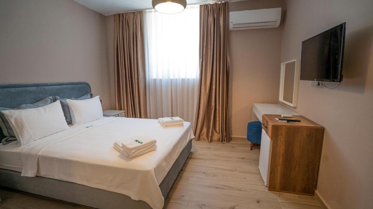 Neva Hotel Alacati Exterior foto